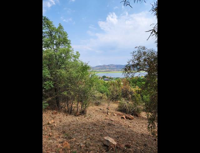 960M² VACANT LAND FOR SALE IN KOSMOS RIDGE